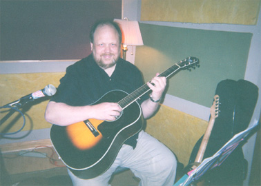 Romeo and Lockwood love guitarist Andy Beiss - the best! 